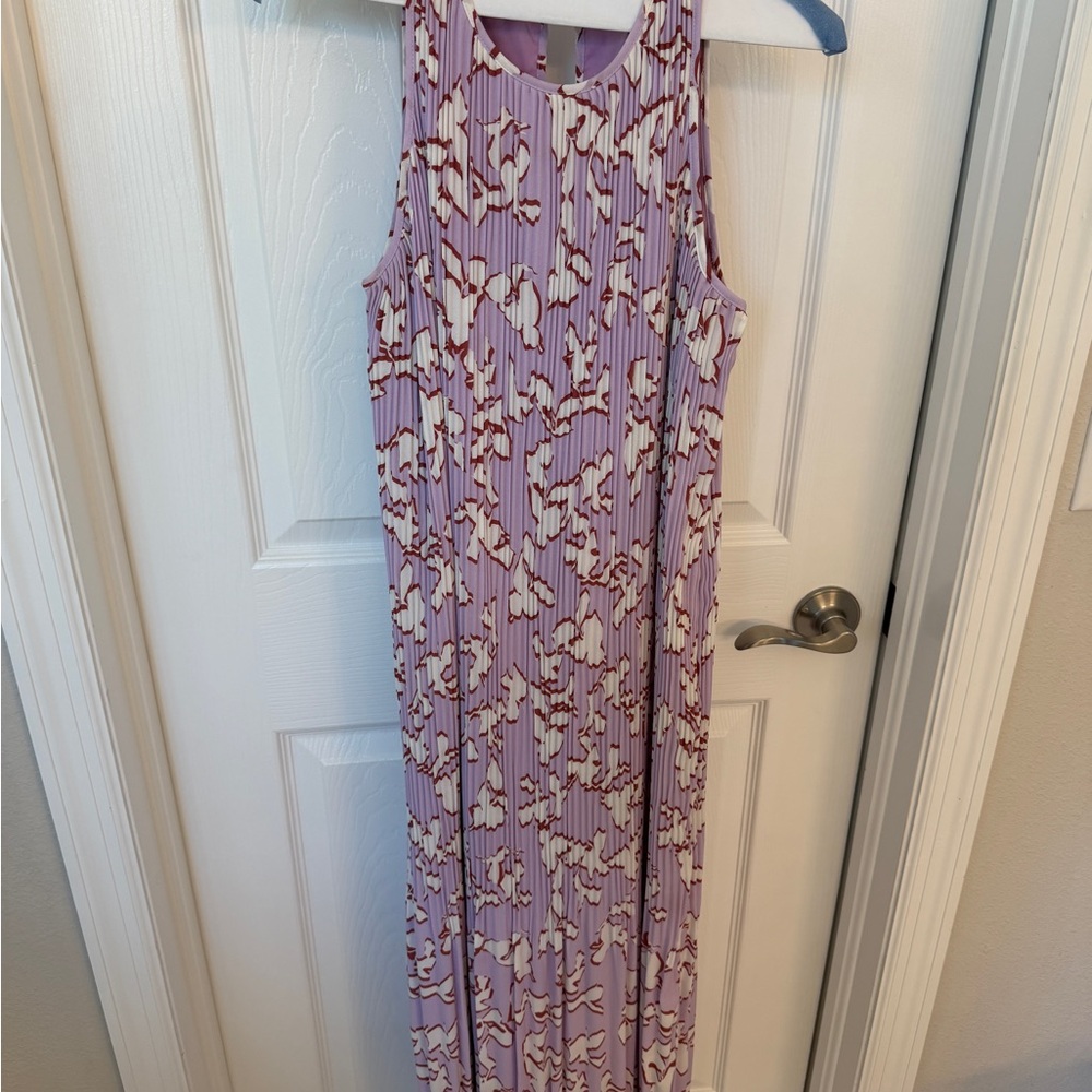 Halogen Lavender Floral Pleated Maxi Dress